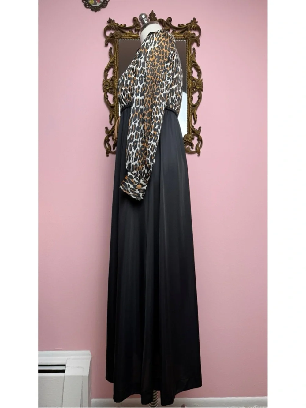Vanity Fair Leopard Print Vintage 60s Hostess Dress Collar Nightgown Petite - Picture 4 of 6
